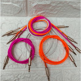 cable auxiliar